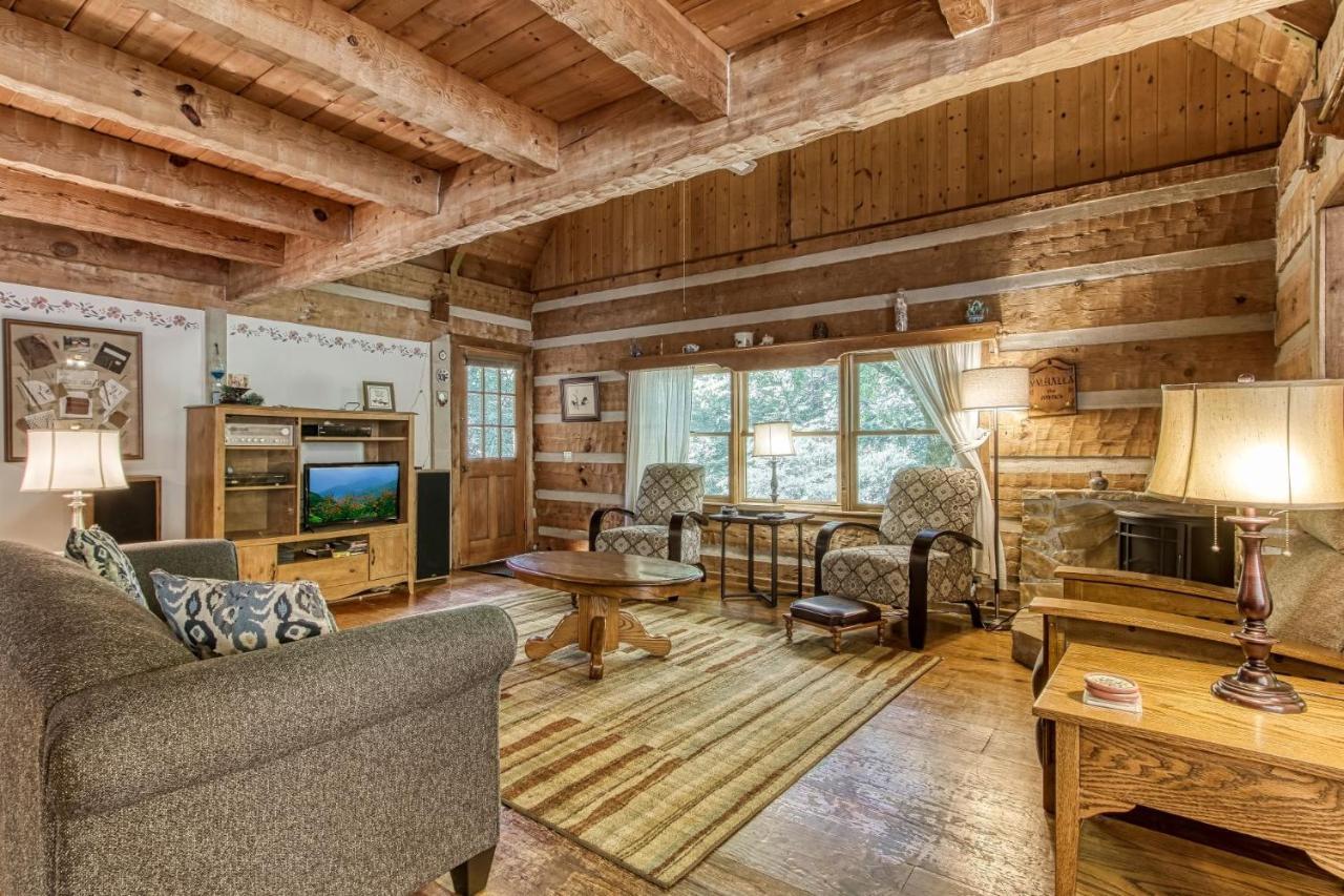 Valhalla - Private Rustic Getaway Cabin Villa Sevierville Luaran gambar