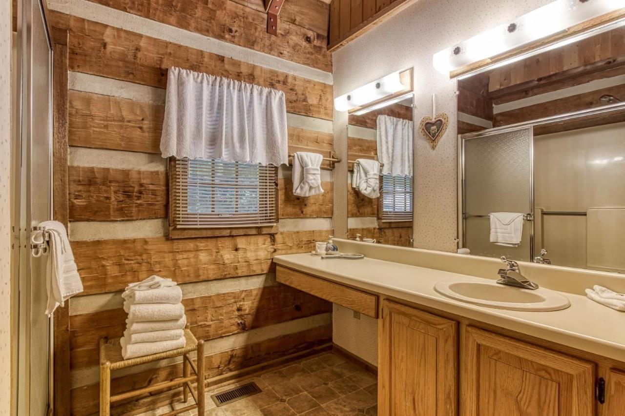 Valhalla - Private Rustic Getaway Cabin Villa Sevierville Luaran gambar